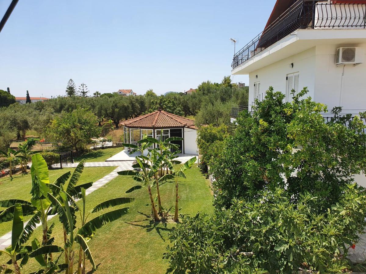 Akropolis Studios Laganas Luaran gambar